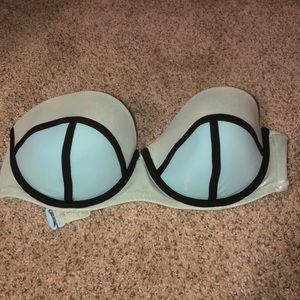 Victoria’s Secret strapless bikini top
